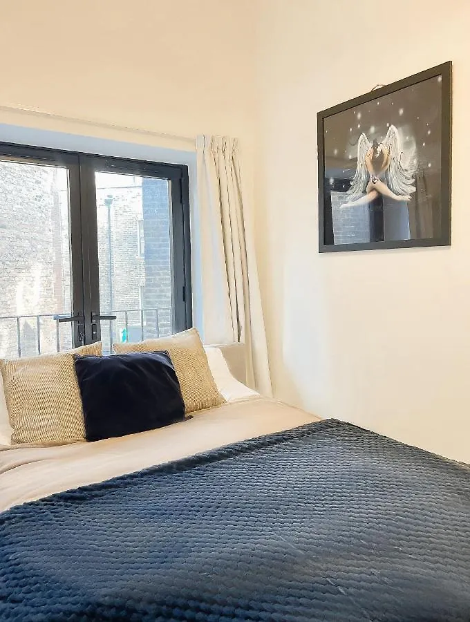 Apartment Modern Chic Flat In Shoreditch London United Kingdom