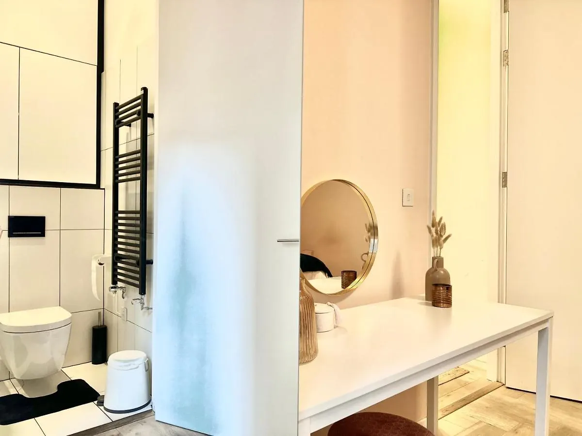 Modern Chic Flat In Shoreditch London Apartment